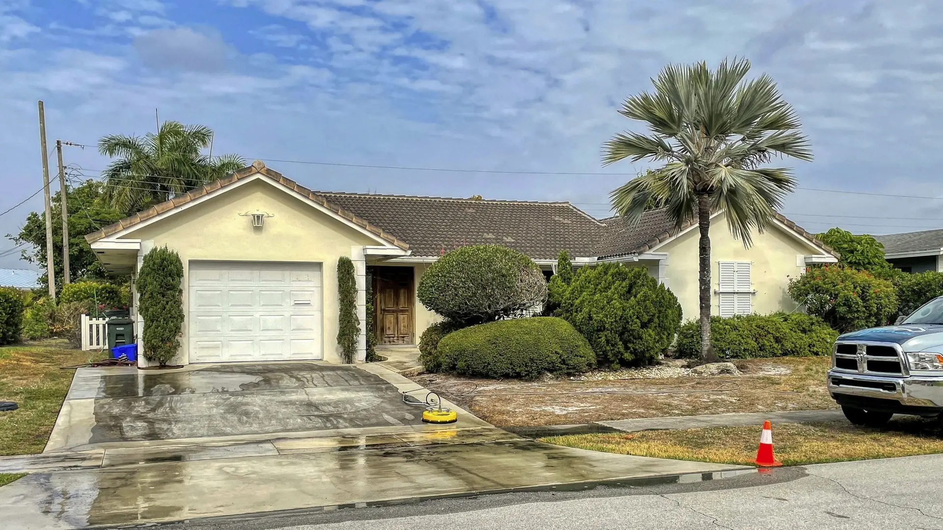 VSP Softwash BarrelTile_4 Before-min