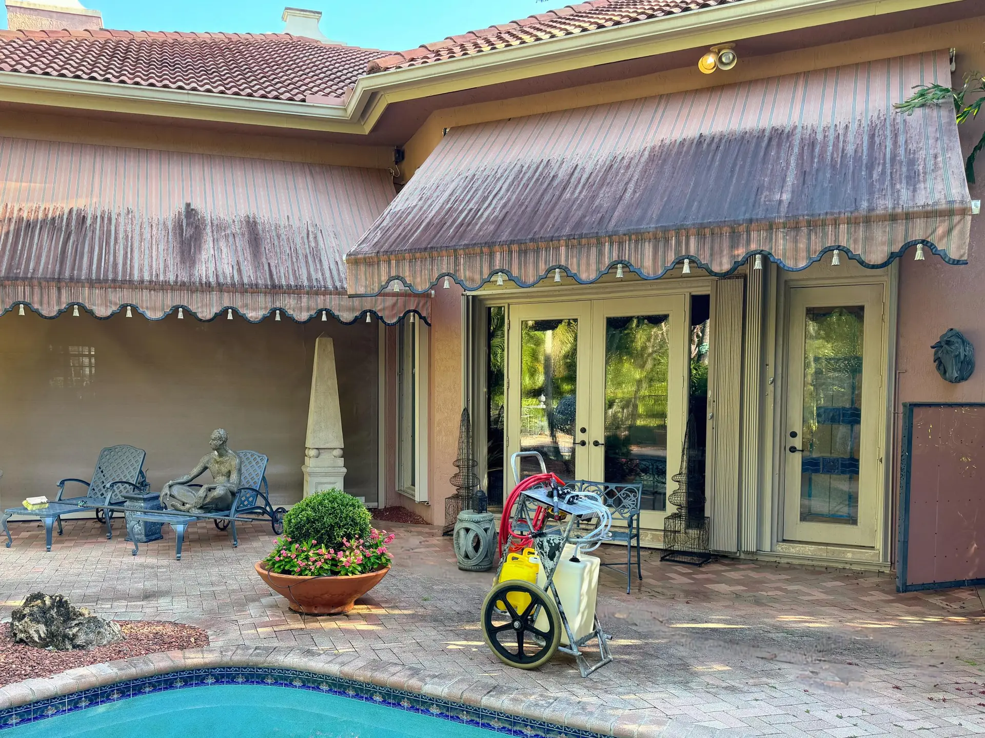 VSP Softwash Fabric Awning_3-min