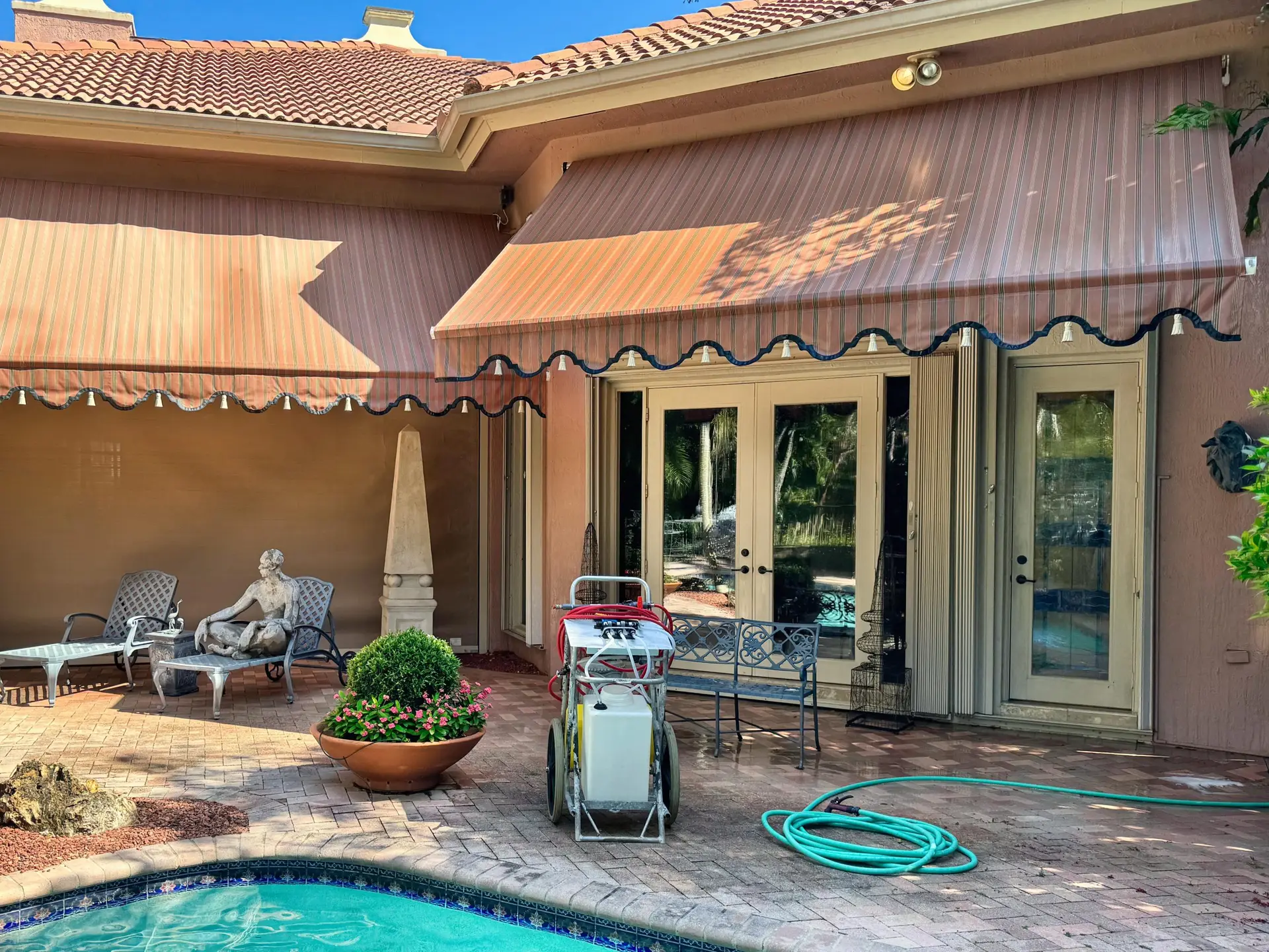 VSP Softwash Fabric Awning_3b-min