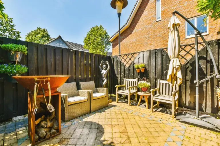 neat-patio-with-sitting-area-2025-02-11-07-40-26-utc-min