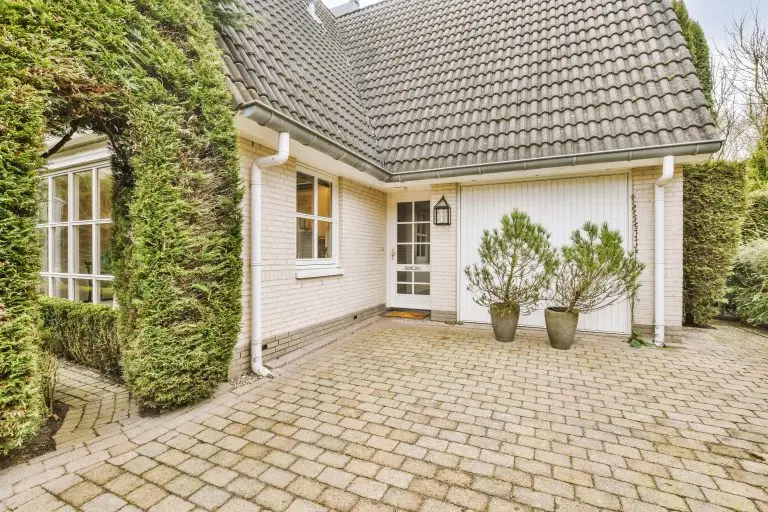 panorama-view-of-brick-houses-2025-02-10-09-52-45-utc-min